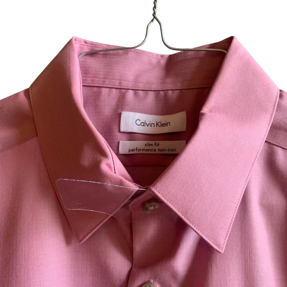 Calvin Klein Slim Fit Performance Button Up Dress Shirt, size medium (16, 34-35) - Picture 8 of 8